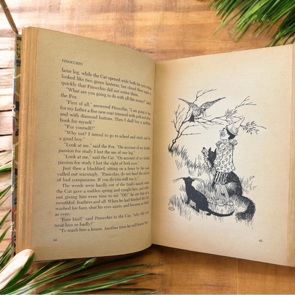 VINTAGE Classics to Grow On Book Set of 5 – 1966 Printing - Picture 7 of 15